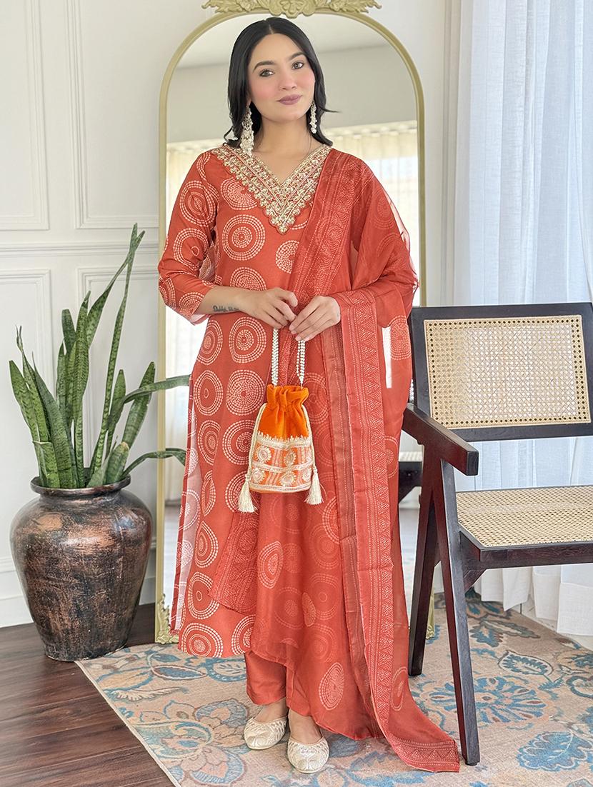 women embroidered three quarter sleeve kurta pant with dupatta set - 22022742 - Standard Image - 2