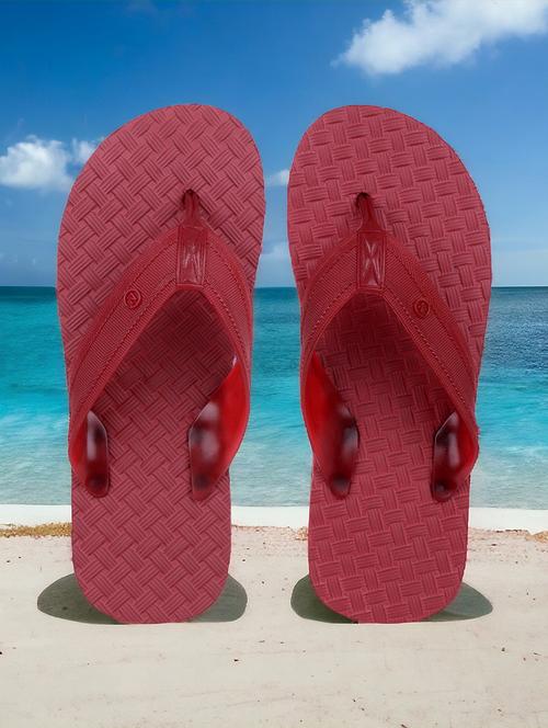 men maroon toe separator slipper - 22022837 - Standard Image - 0