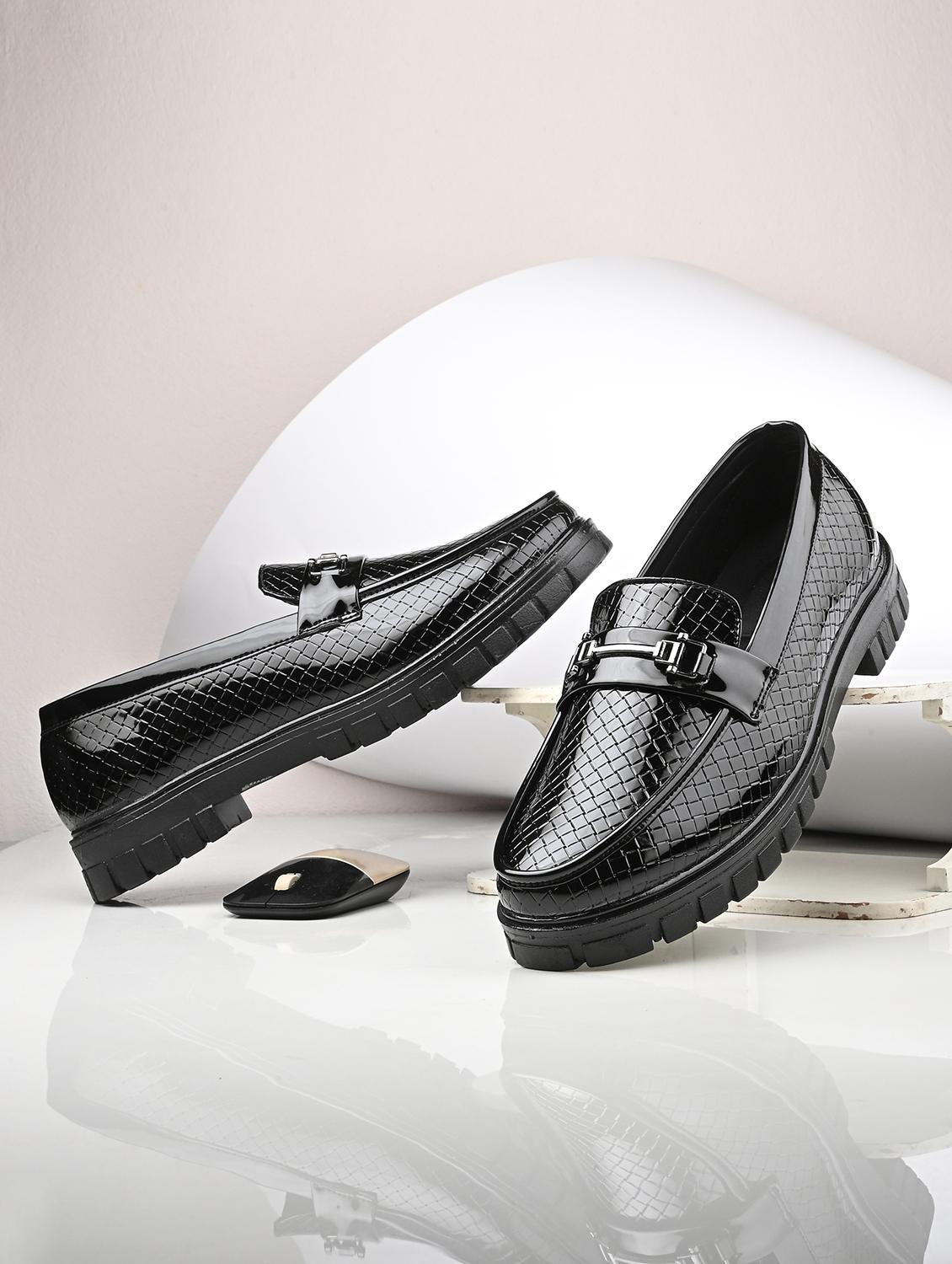 men solid black slip on horsebit loafer