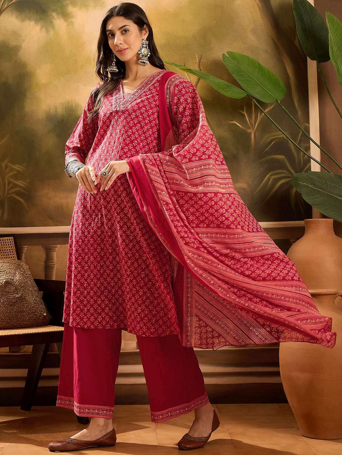 women printed three quarter sleeve kurta palazzo with dupatta set - 22026256 - Standard Image - 2