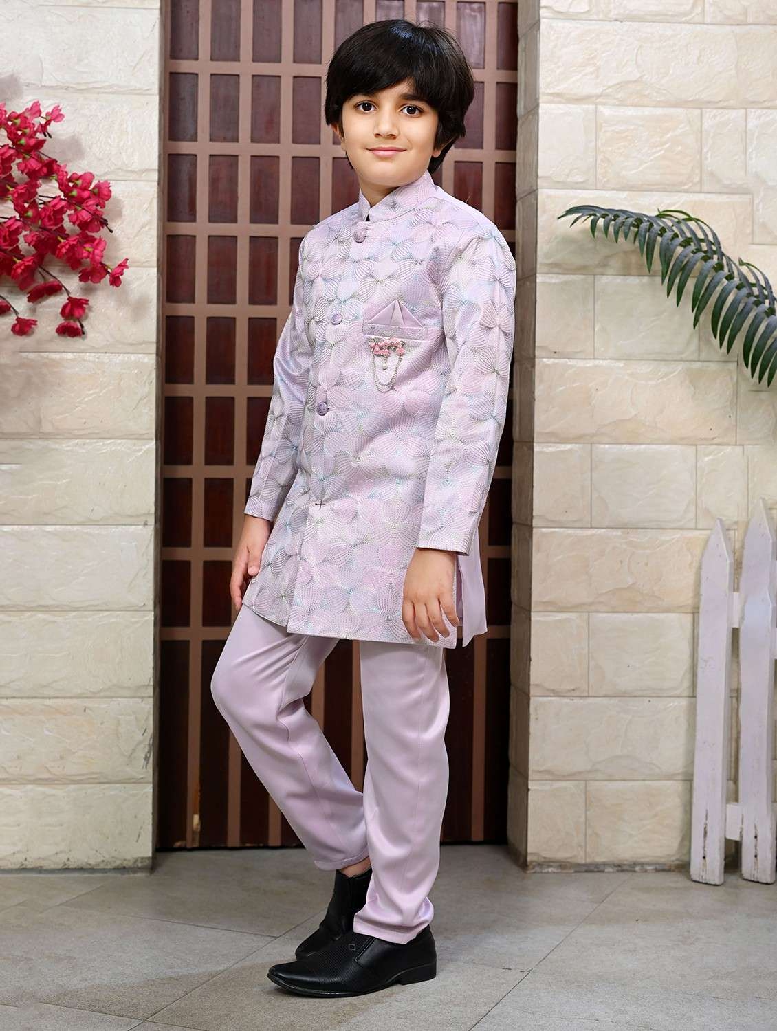 boys embroidered mandrain collar sherwani set - 22026299 - Standard Image - 2