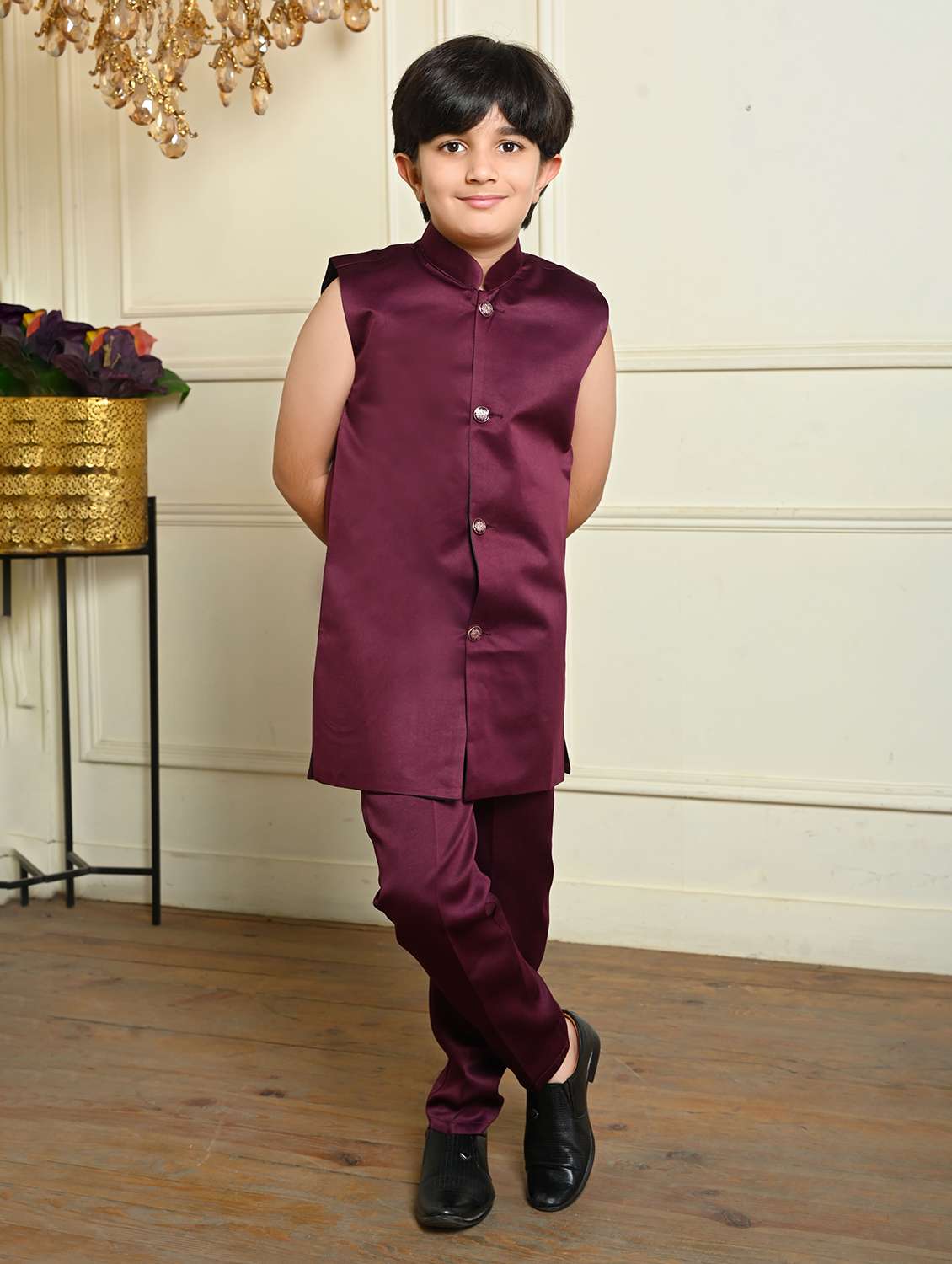 boys embroidered mandrain collar sherwani set - 22026304 - Standard Image - 2