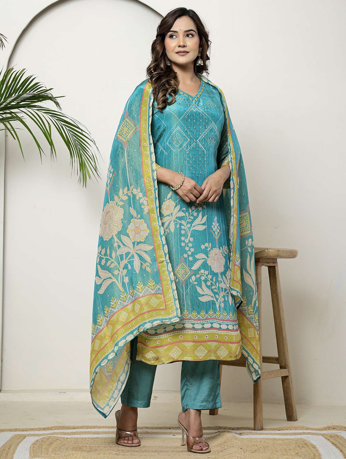 women printed three quarter sleeve kurta pant with dupatta set - 22026545 -  Standard Image - 2