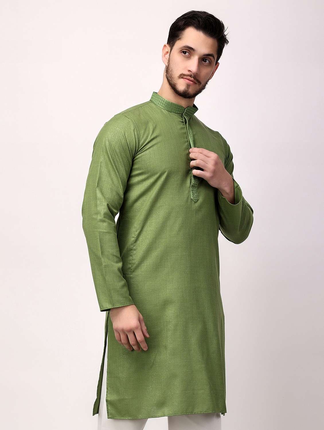 men solid mandarin neck long kurta - 22026643 - Standard Image - 2