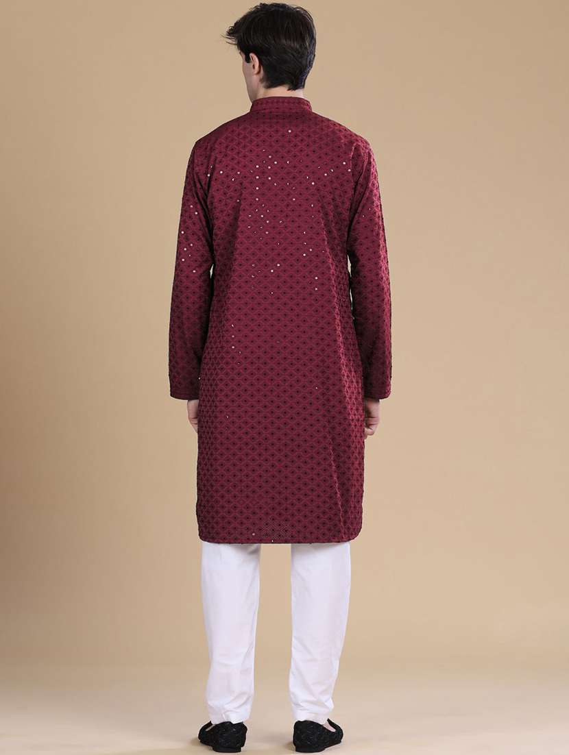 Men Solid With Work Mandarin Neck Long Kurta