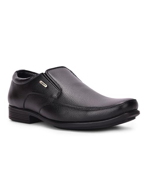 men solid slip on formal shoes - 22029093 - Standard Image - 0