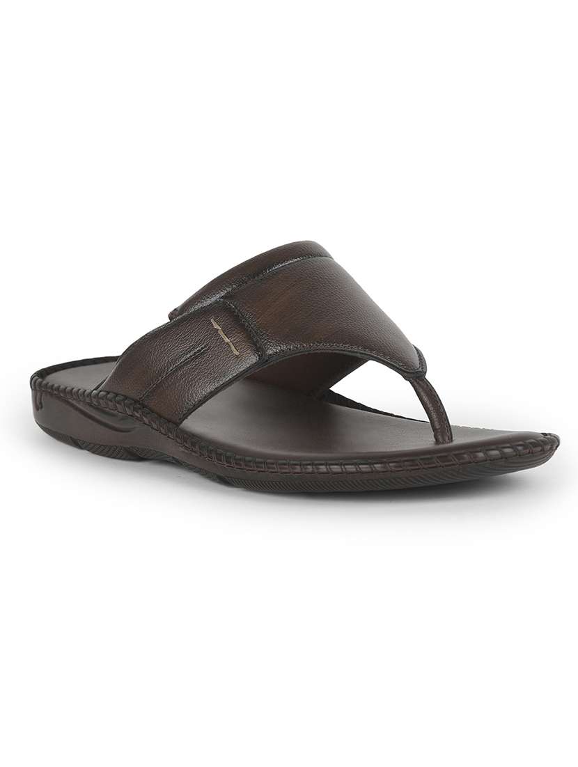 men solid toe separator sandal - 22029269 -  Standard Image - 2