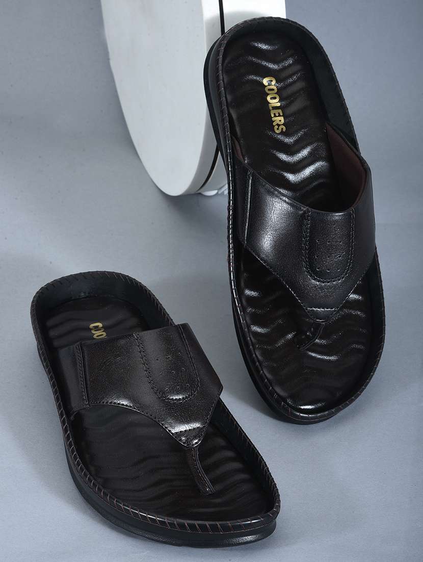 men solid toe separator sandal