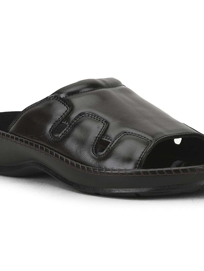 men solid slip on sandal - 22029308 -  Standard Image - 2