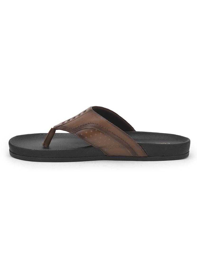men solid toe separator sandal - 22029315 - Standard Image - 2