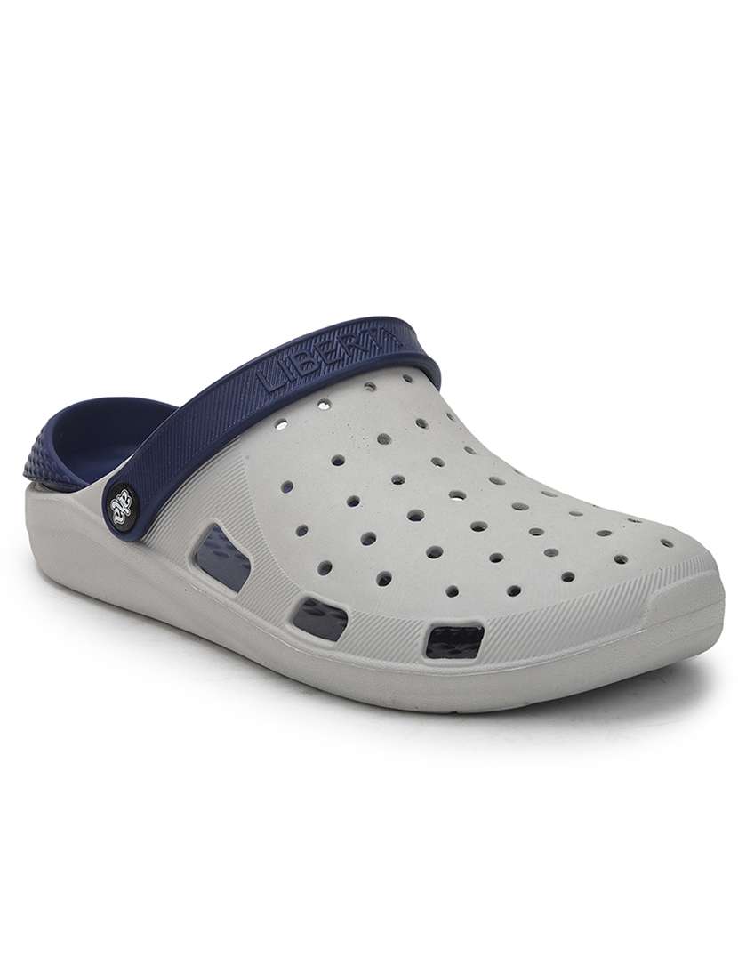 men solid slip on clogs - 22029354 -  Standard Image - 2
