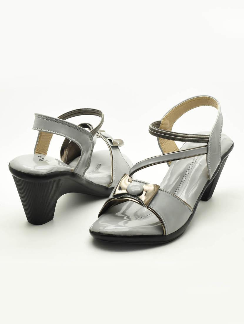 women solid back strap sandals - 22029504 - Standard Image - 2