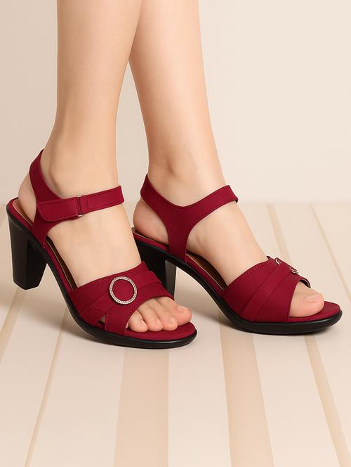 women solid back strap sandal - 22029583 -  Standard Image - 0