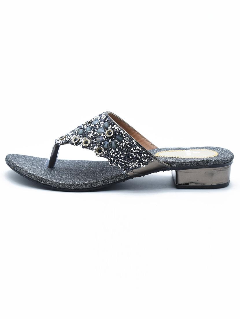 women solid slip on block heel sandal - 22029611 - Standard Image - 2
