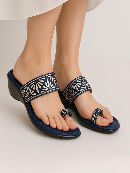 women solid slipeon one tow wedges - 22029616 - Standard Image - 0