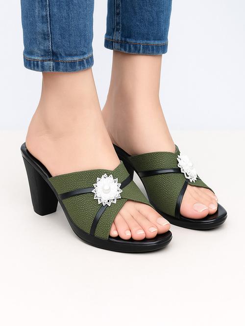 women solid slip on block heel sandal - 22029637 -  Standard Image - 0