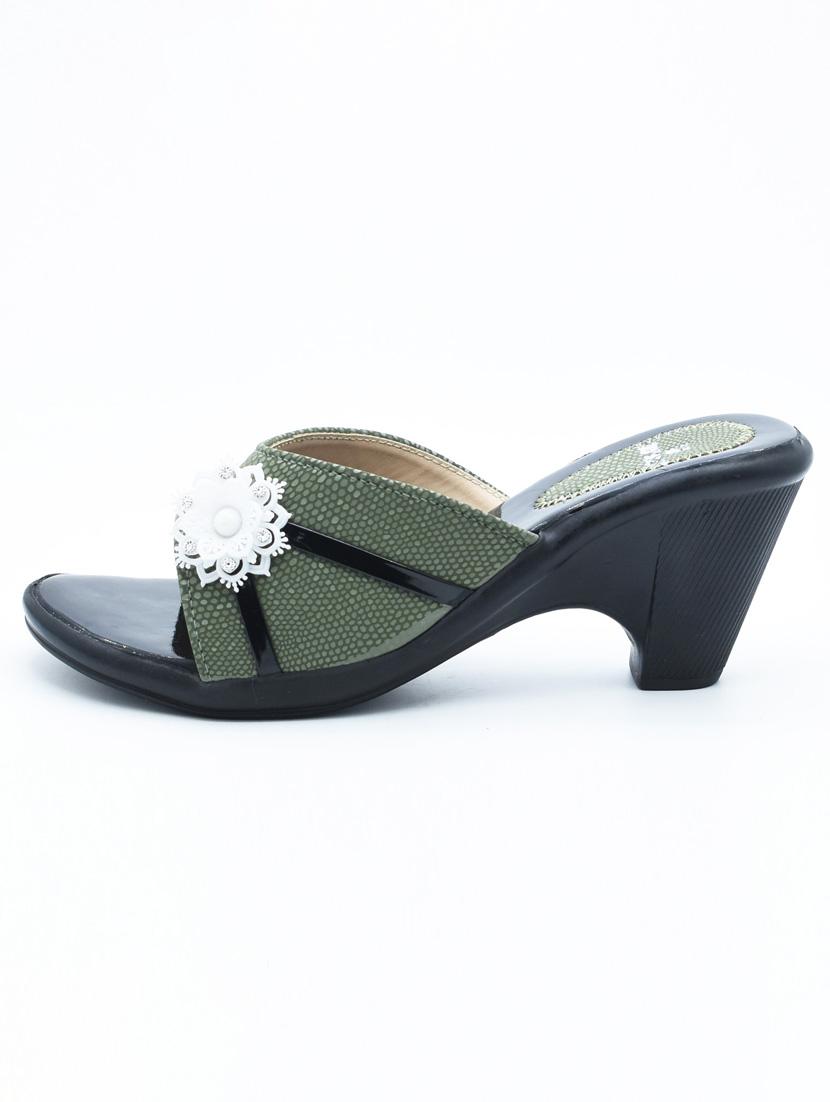 women solid slip on block heel sandal - 22029637 - Standard Image - 2