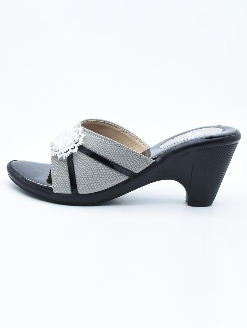 women solid slip on block heel sandal - 22029638 - Standard Image - 2