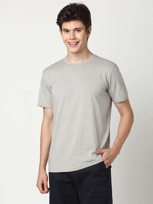 men solid short sleeve regular fit t-shirt - 22029970 - Standard Image - 0