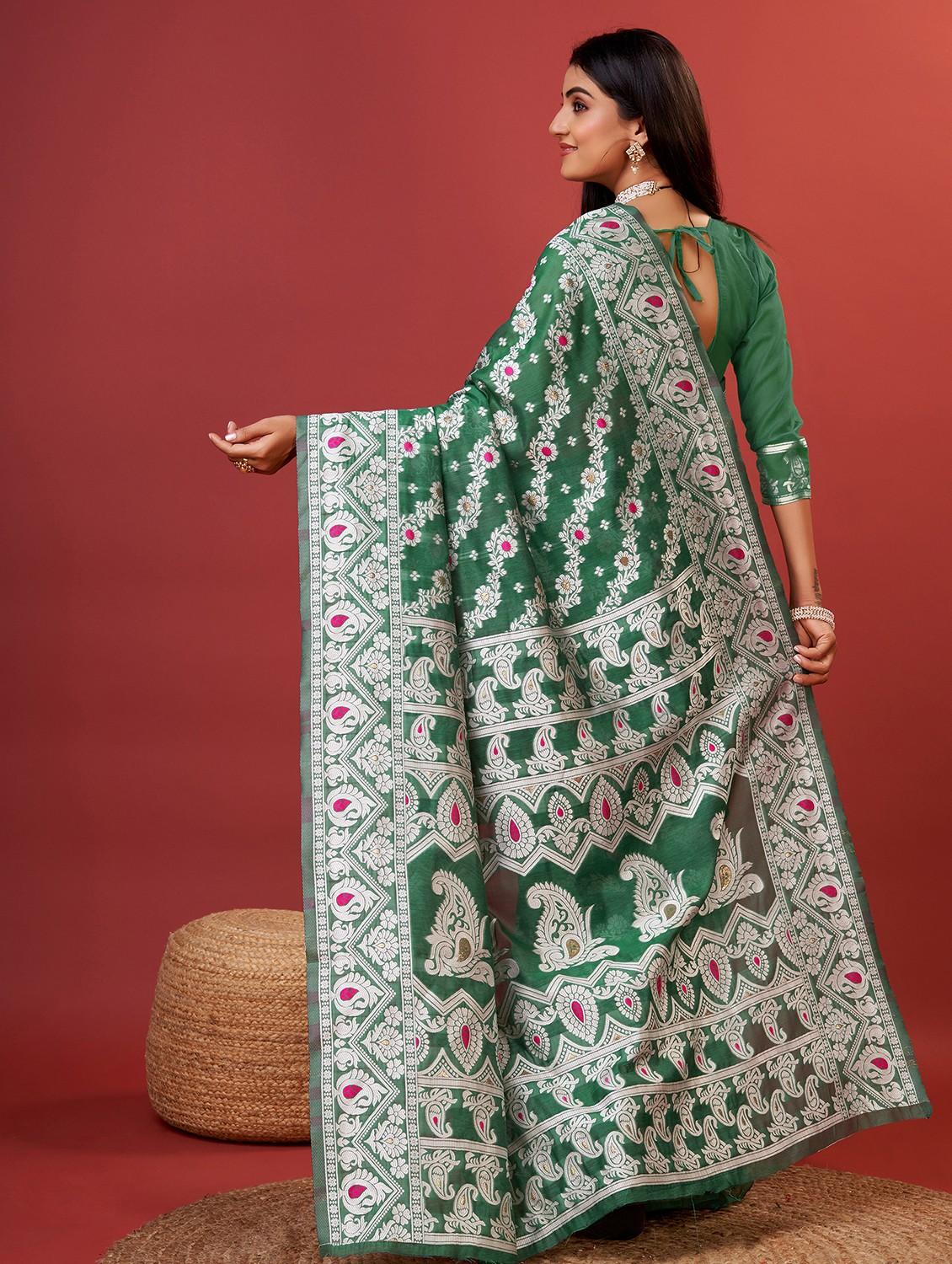 women self design banarasi saree with blouse - 22029984 - Standard Image - 2