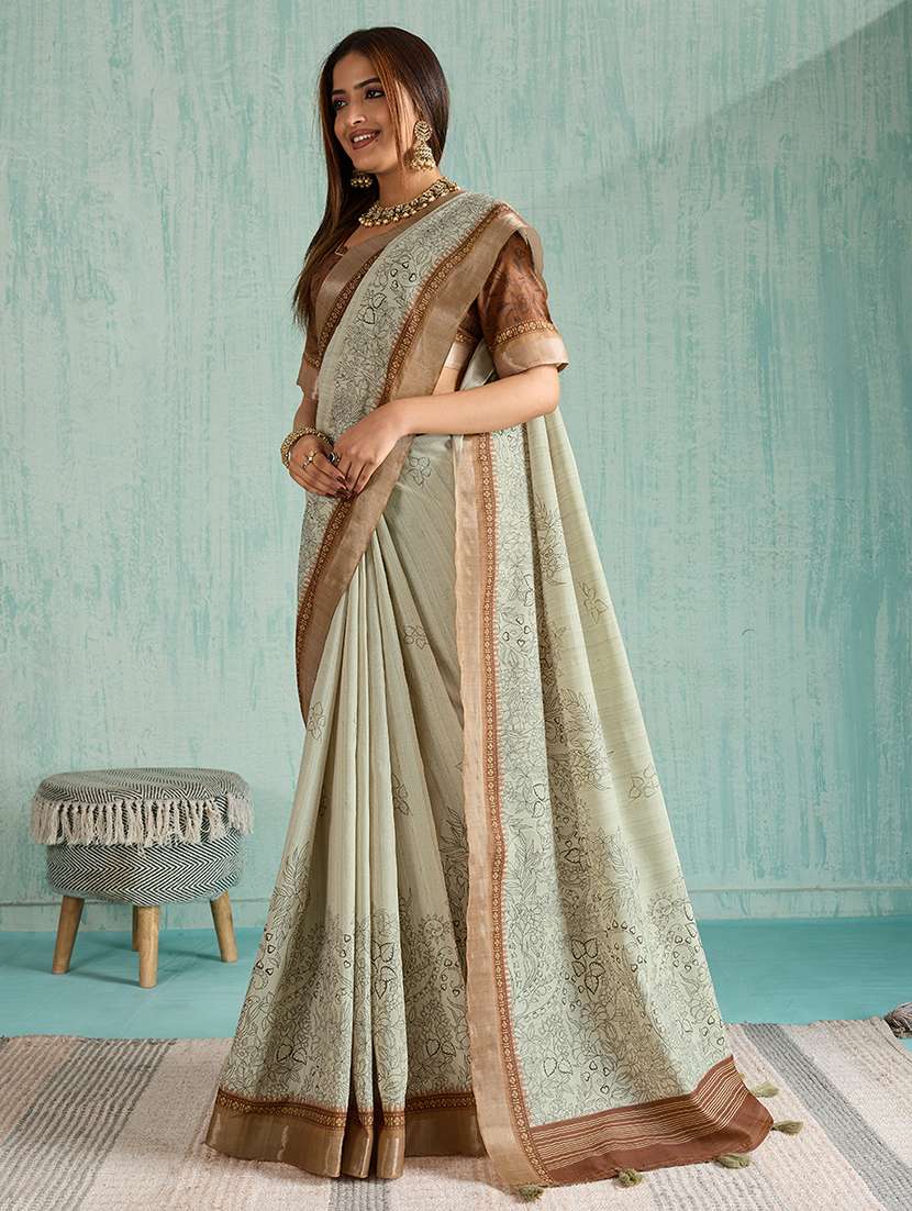 women floral printed bordered saree with blouse - 22030022 -  Standard Image - 2