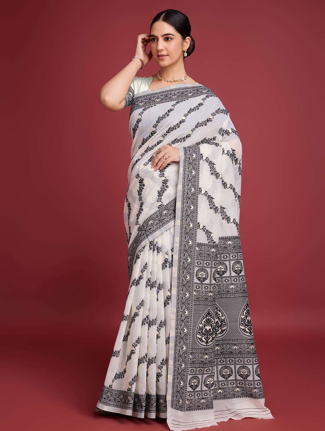 women self design bordered saree with blouse - 22030048 -  Standard Image - 2