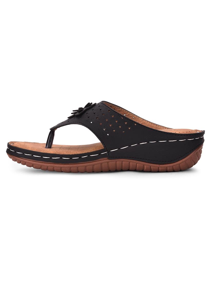 women solid slip on wedge - 22030100 - Standard Image - 2