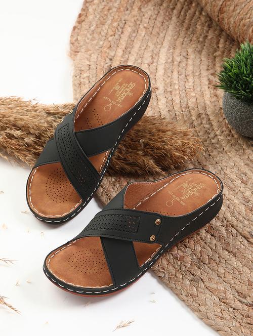 women solid slip on wedge - 22030149 - Standard Image - 0