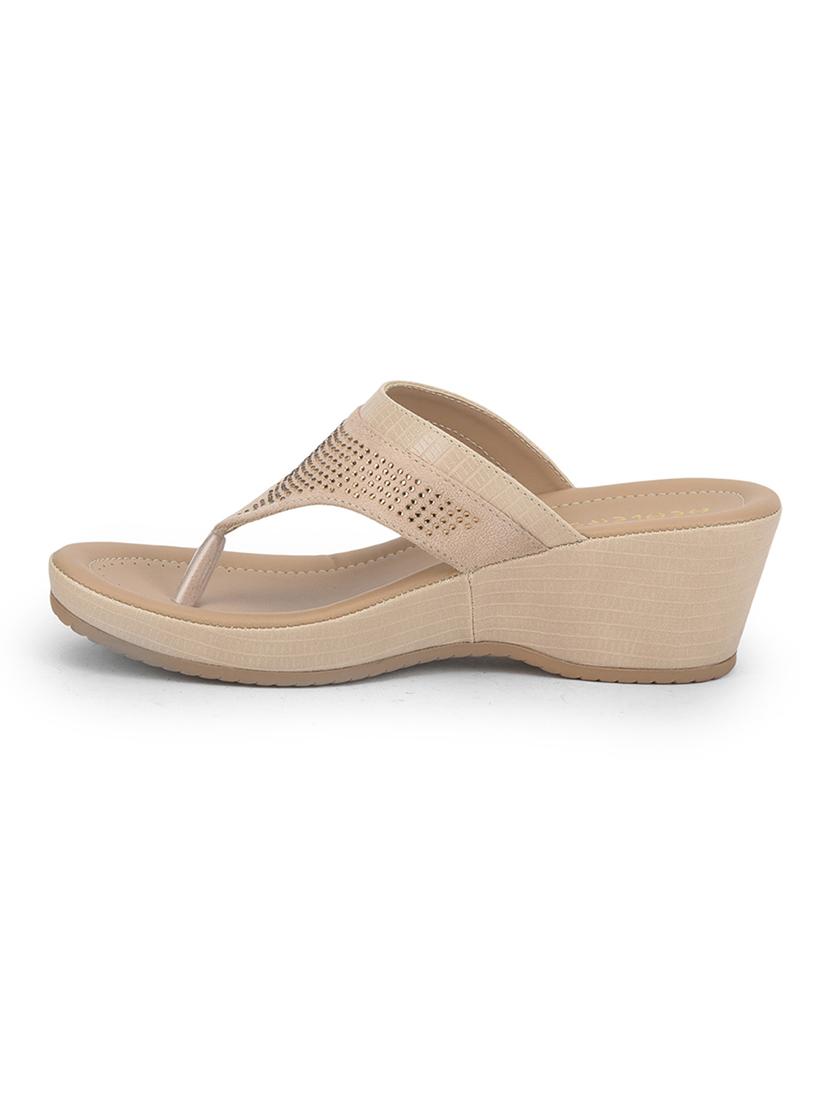women solid slip on wedges - 22030158 - Standard Image - 2