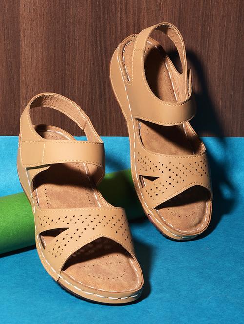 women solid back strap wedge - 22030165 - Standard Image - 0