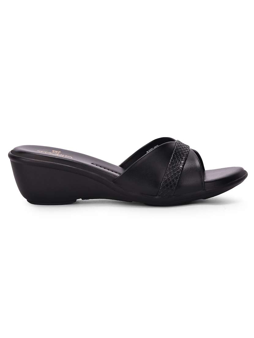 women solid slip on wedge - 22030176 -  Standard Image - 2