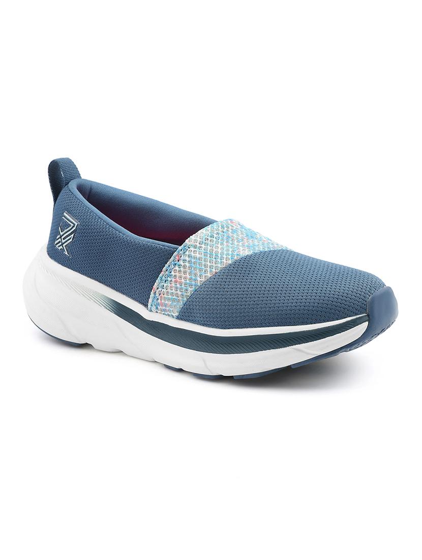 women solid slip on sports shoe - 22030223 - Standard Image - 2