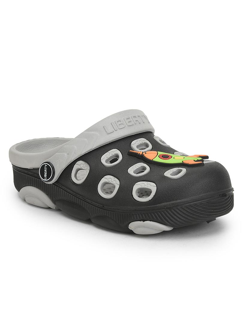 boys printed slip on clogs - 22030469 - Standard Image - 2