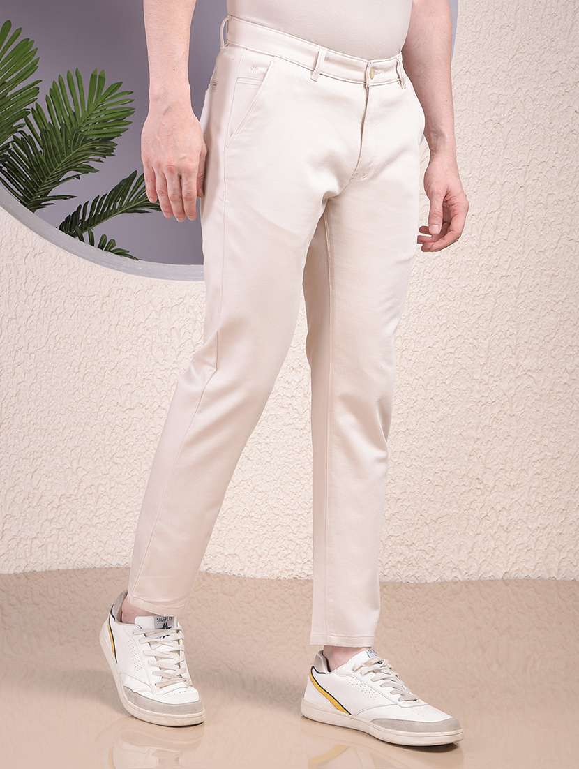 men solid mid rise slim fit chinos  - 22030673 -  Standard Image - 2