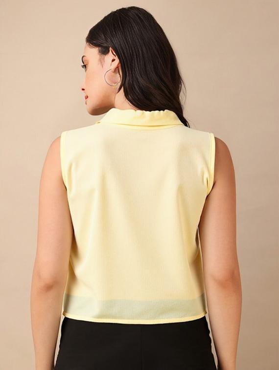 women solid collared regular fit crop top - 22030705 - Standard Image - 2