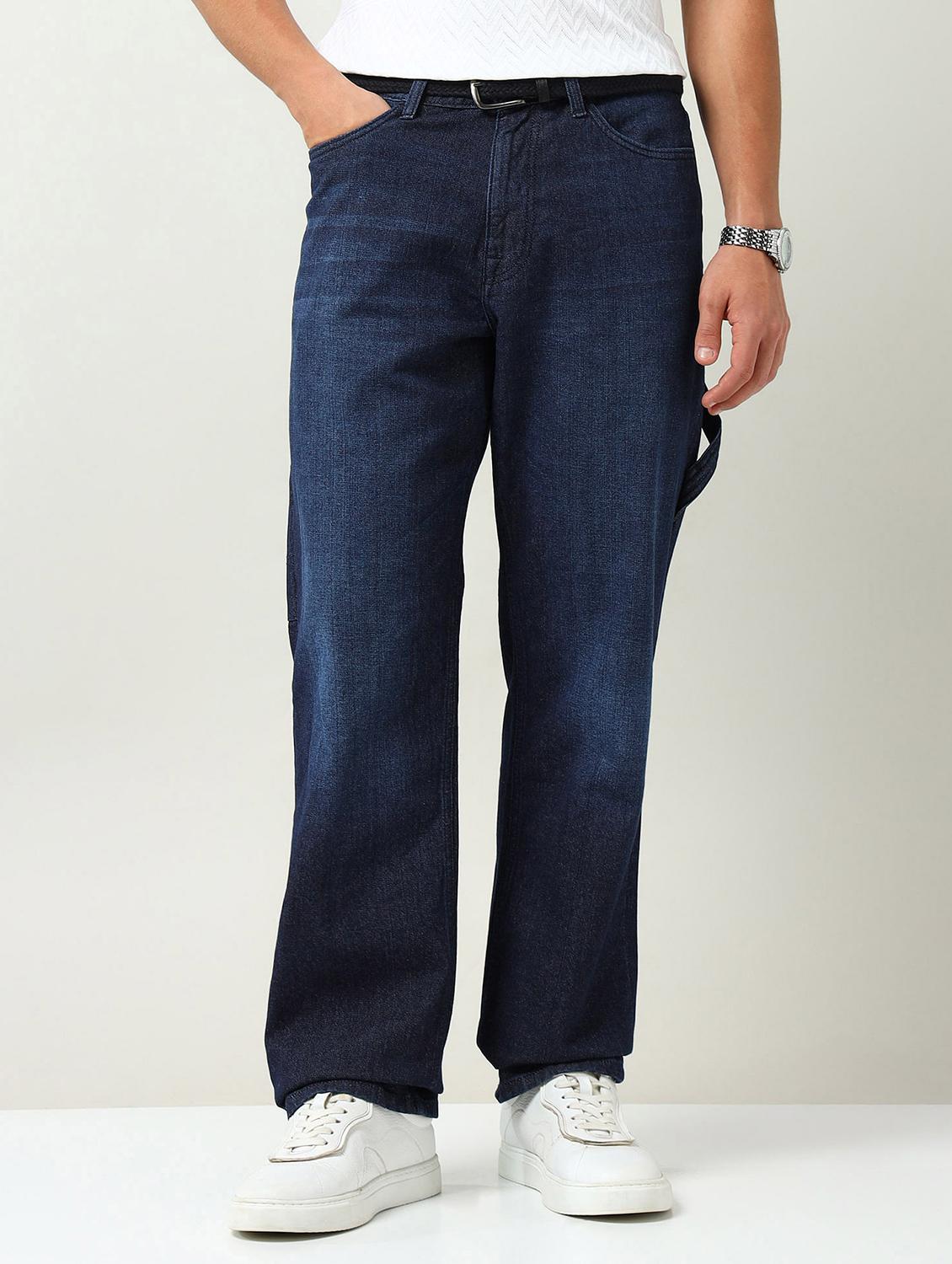 men washed mid rise full length relaxed fit jeans - 22030892 - Zoom Image - 0