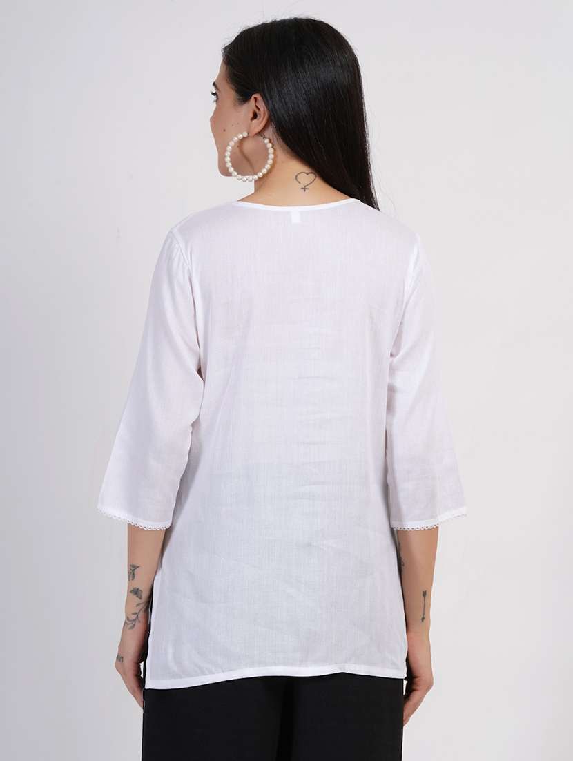 women chikankari three quarter sleeve straight kurti - 22030977 -  Standard Image - 2