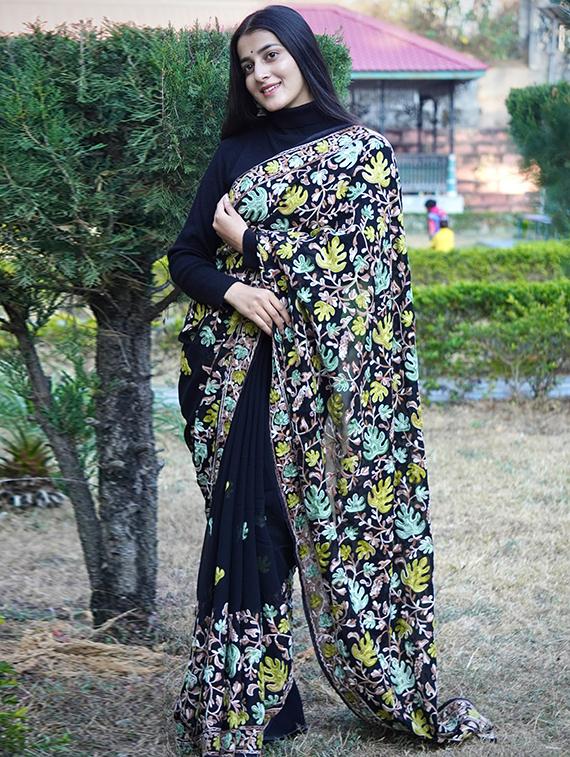 women solid with work embroidered saree with blouse - 22031006 - Standard Image - 2