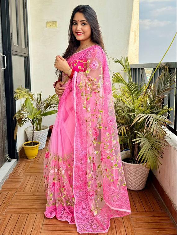 women solid with work embroidered saree with blouse - 22031007 - Standard Image - 2