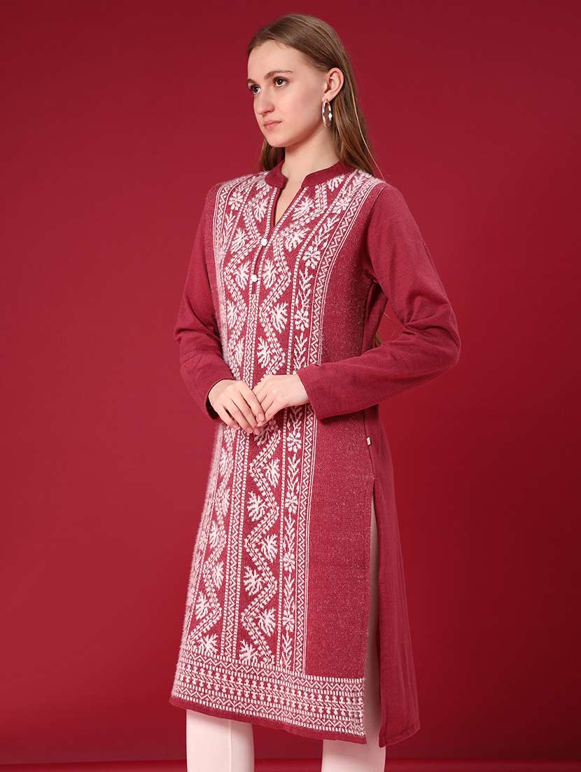 women self design long sleeve woolen kurta - 22031958 -  Standard Image - 2