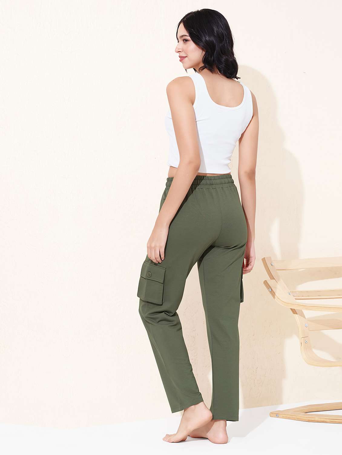 women solid mid rise regular fit cargo - 22032192 -  Standard Image - 2