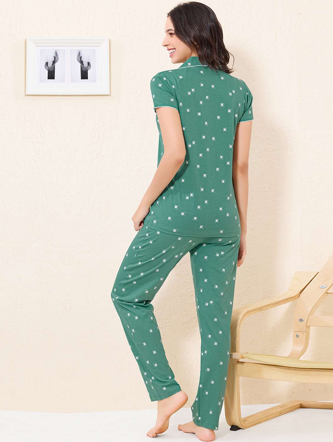 women printed nightwear pyjama set - 22033336 -  Standard Image - 2