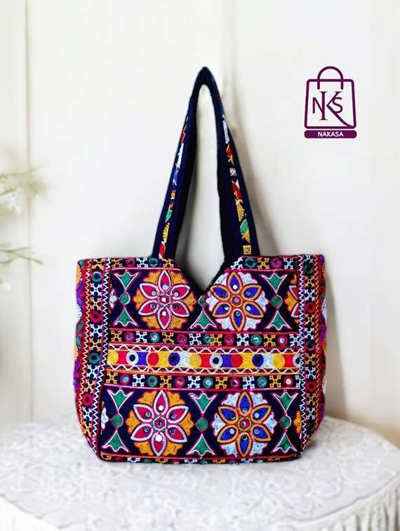 women embroidered with mirror work tote bag - 22033614 -  Zoom Image - 0
