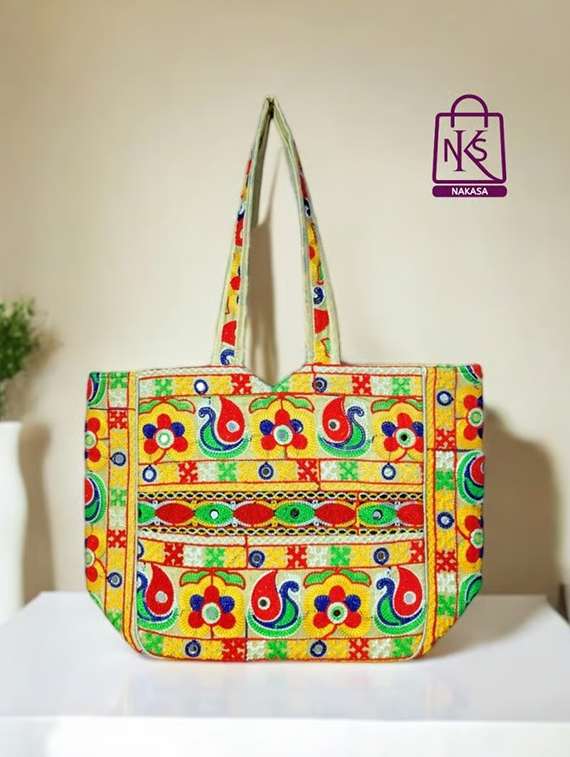 women floral embroidered tote bag