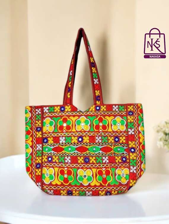 women floral embroidered tote bag