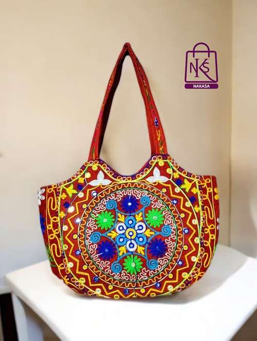 women floral embroidered tote bag - 22033632 -  Standard Image - 0