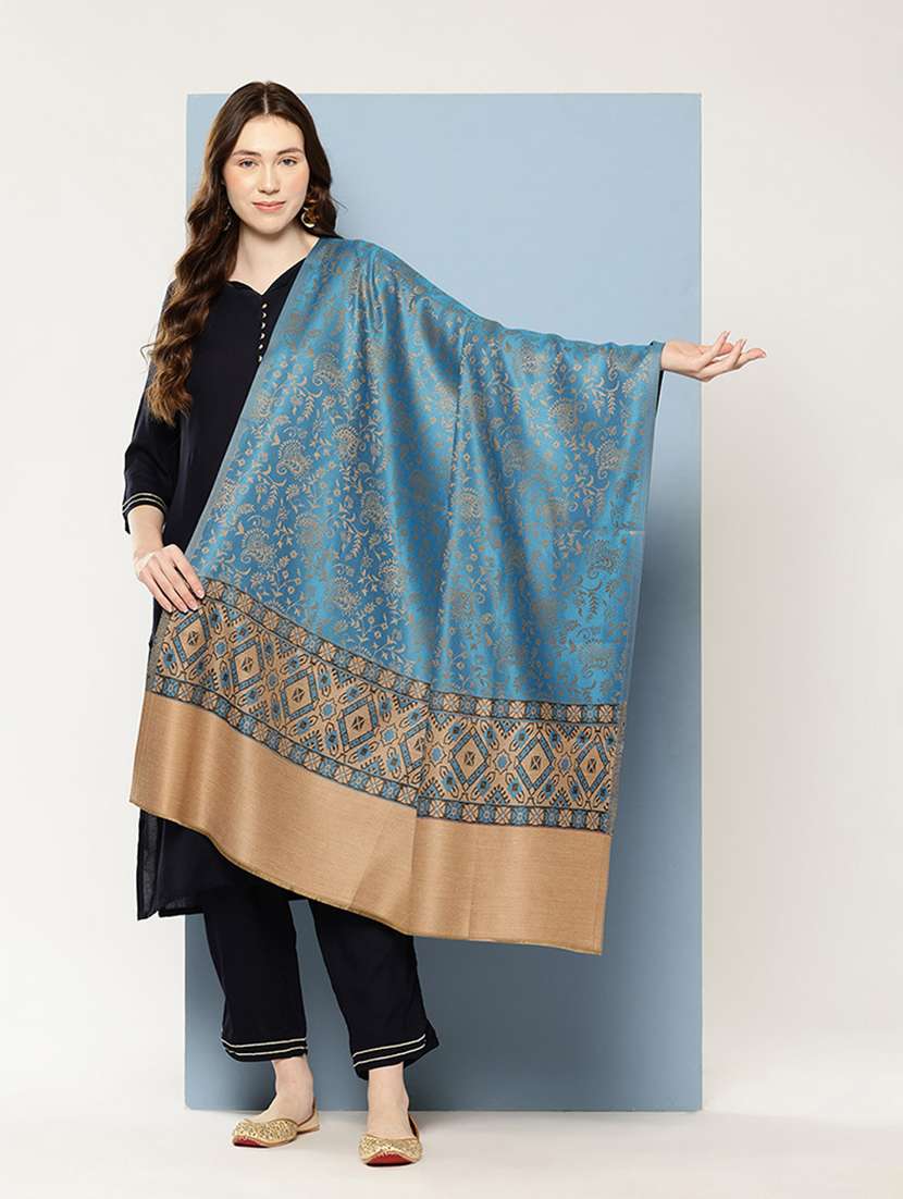women self design reversible shawl