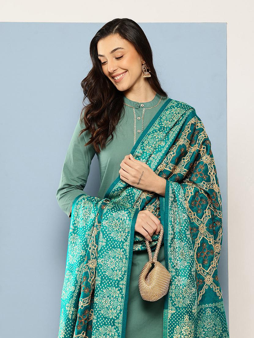 women self design reversible shawl - 22033725 - Standard Image - 2