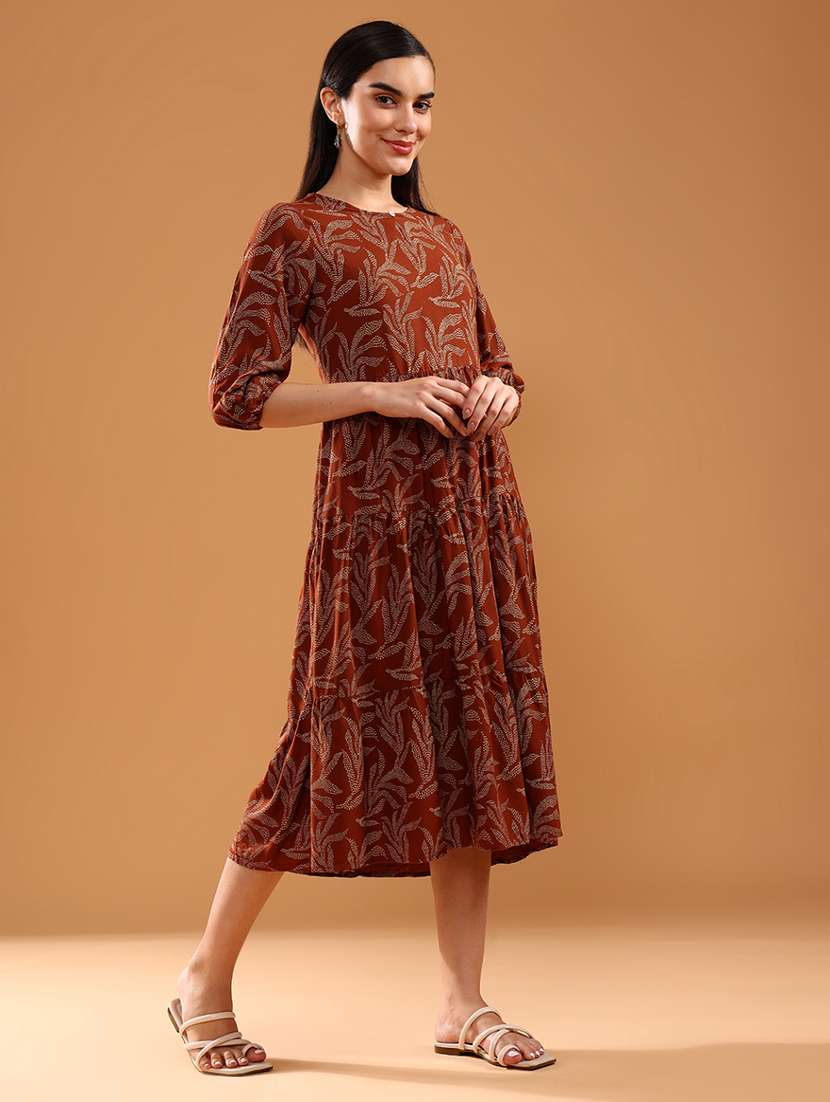 women printed three quarter sleeve tiered dress - 22034857 -  Standard Image - 2