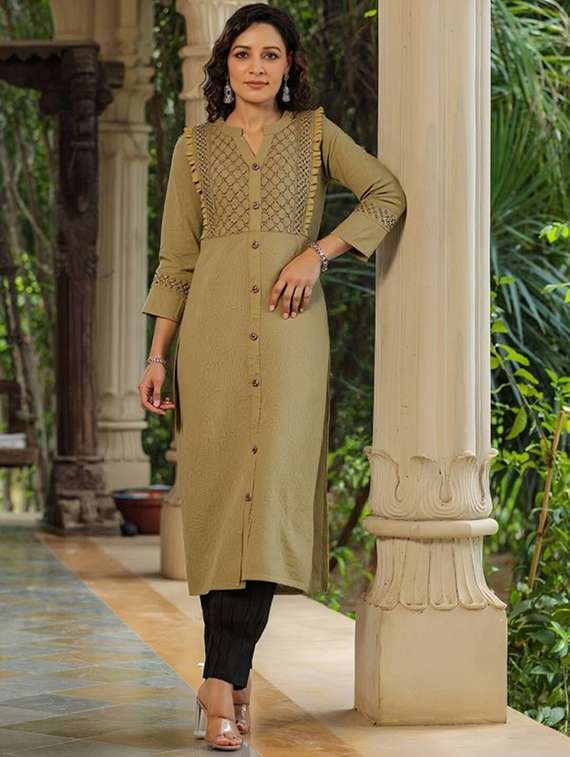 women solid three quarter sleeve straight kurta
